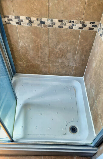https://blockeddrainshamersley.com.au/uploads/2025/07/blocked-shower-drains-47188.jpg